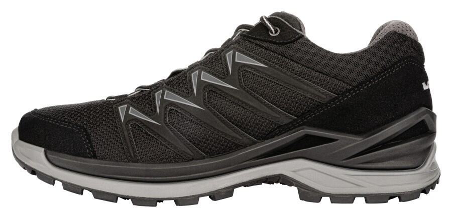 Lowa Innox Pro GTX LO lätt vandringssko i svart och grått