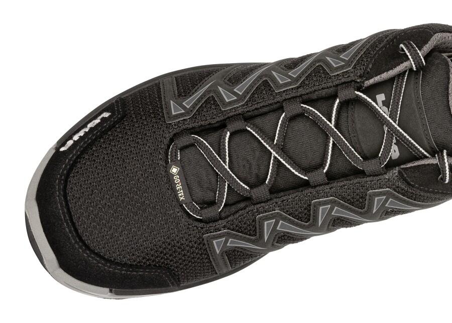 Lowa Innox Pro GTX LO lätt vandringssko i svart och grått