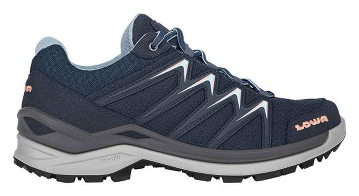 Lowa Innox Pro GTX Lo WS låg vandringssko i marinblått för dam