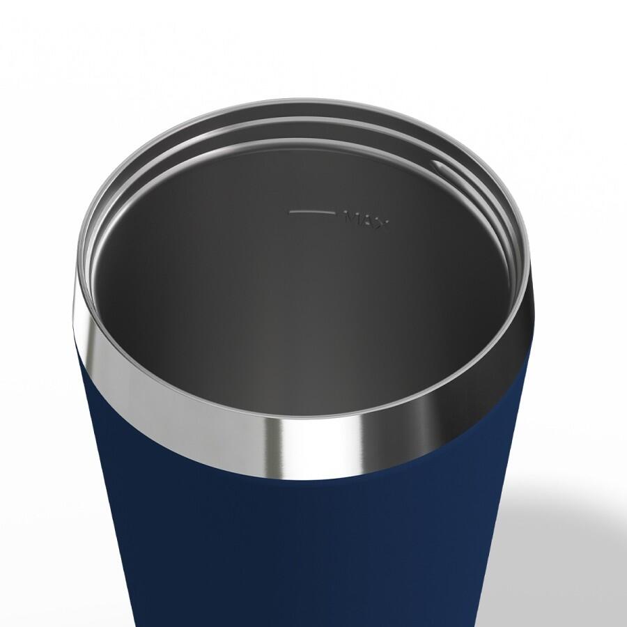 SIGG Helia Travel Mug mörkblå 0,45 L termosmugg med glassugrör