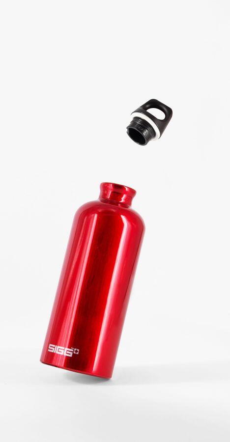 SIGG Traveller svart 1,0 L aluminiumflaska