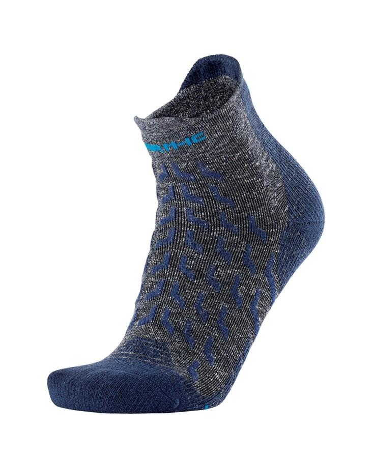 Therm-ic Trek Ultra Cool Linen Ankle låga trekkingstrumpor i grått med linne