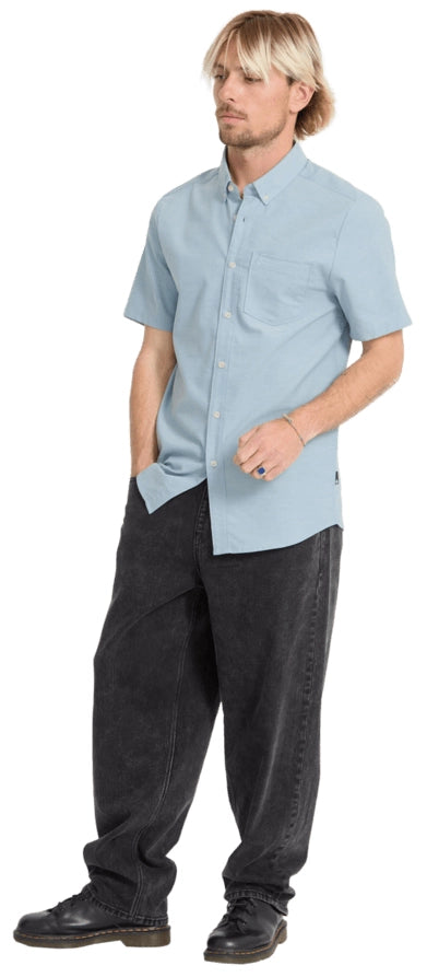 Volcom Everett Oxford SS skjorta indigo, produkten från en annan vinkel 3