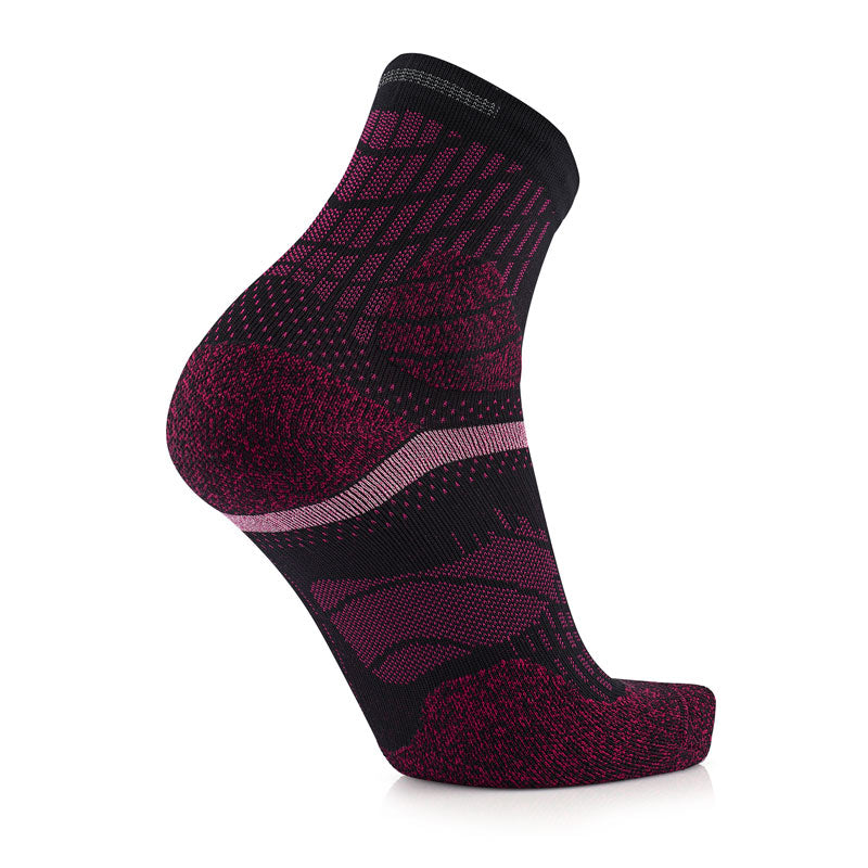 Sidas Trail Protect Elec Black/Pink fotbädd, produkten från en annan vinkel 1